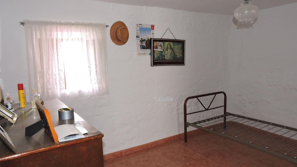 8 camera da letto Casa in vendita in Canillas de Albaida - 149.000 € (Rif: 3451963)