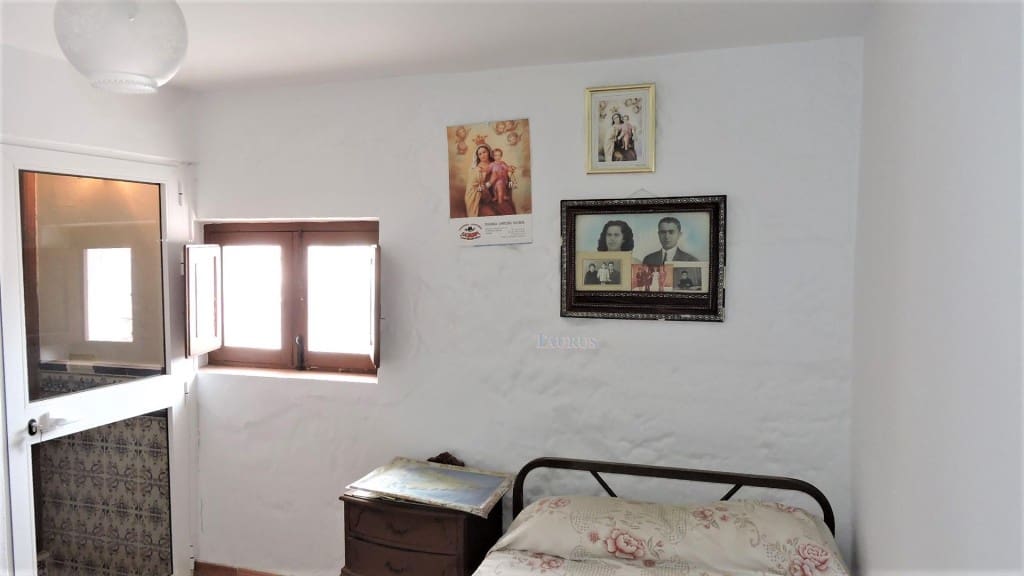 8 camera da letto Casa in vendita in Canillas de Albaida - 149.000 € (Rif: 3451963)