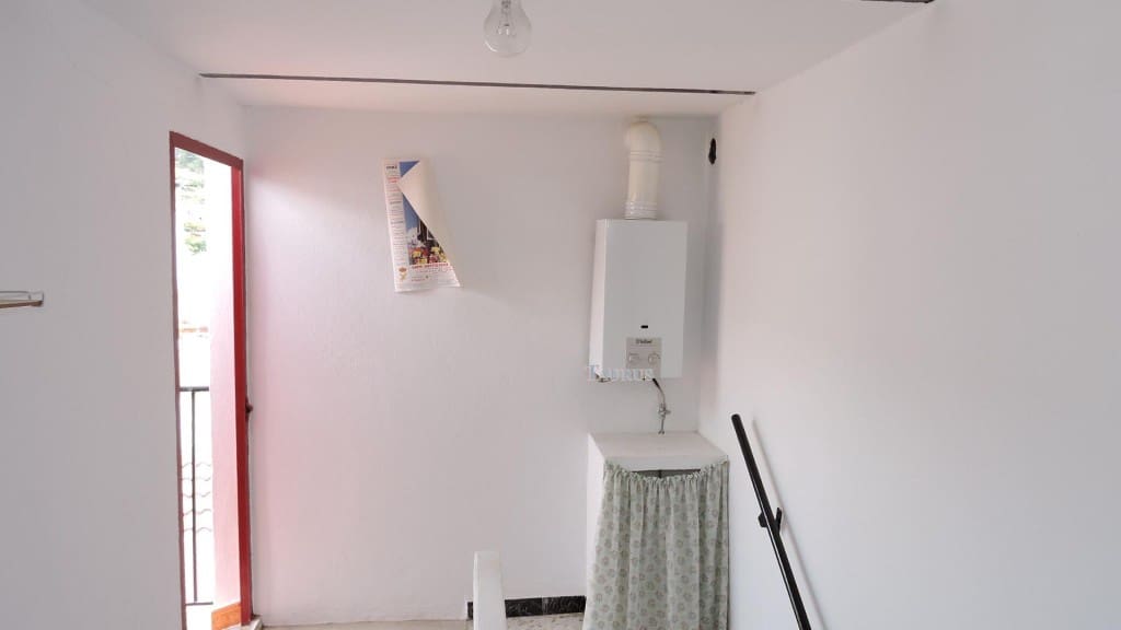 8 camera da letto Casa in vendita in Canillas de Albaida - 149.000 € (Rif: 3451963)