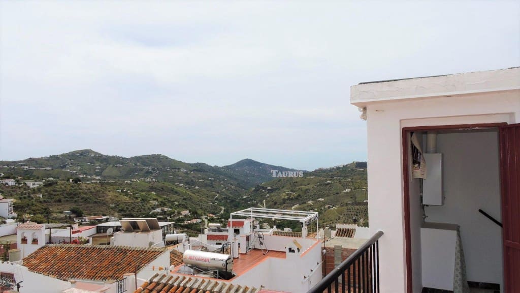 8 camera da letto Casa in vendita in Canillas de Albaida - 149.000 € (Rif: 3451963)