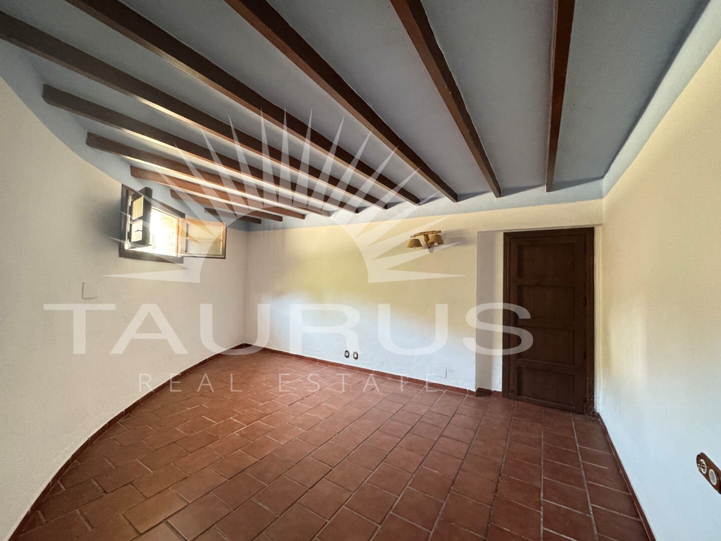 4 sypialnia Willa na sprzedaż w Torrox z basenem garażem - 360 000 € (Ref: 3471024)