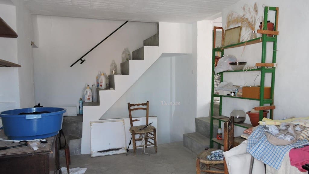 7 soveværelse Erhverv til salg i Competa - € 210.000 (Ref: 3503301)