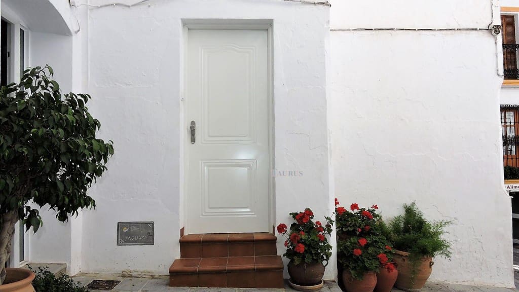 7 soveværelse Erhverv til salg i Competa - € 210.000 (Ref: 3503301)