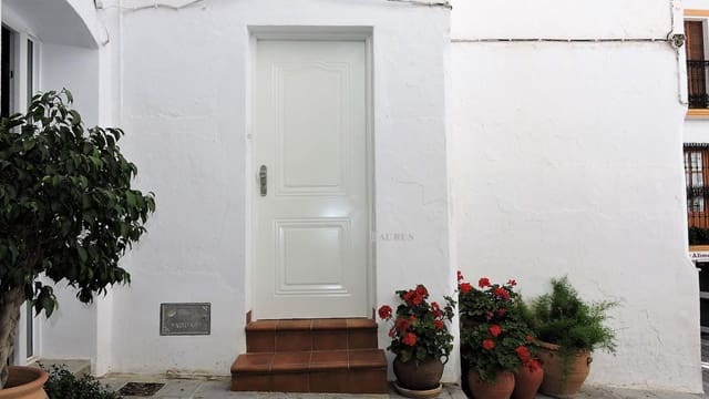 7 soverom Kommersiell til salgs i Cómpeta - € 210 000 (Ref: 3503301)