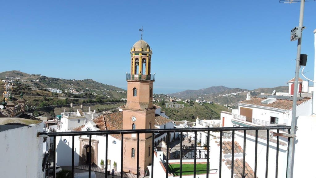 7 soveværelse Erhverv til salg i Competa - € 210.000 (Ref: 3503301)