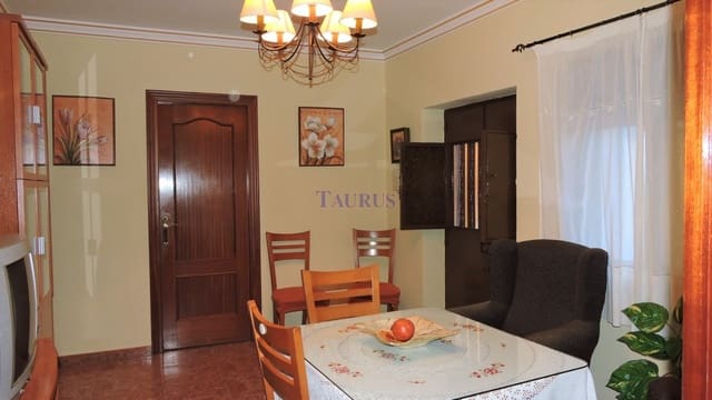 3 sovrum Hus till salu i Sayalonga - 150 000 € (Ref: 3621258)