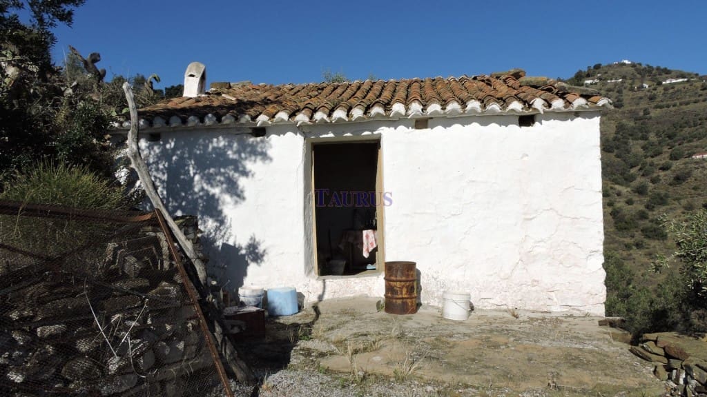 Quinta/Casa Rural para venda em Sayalonga - 70 000 € (Ref: 3700860)