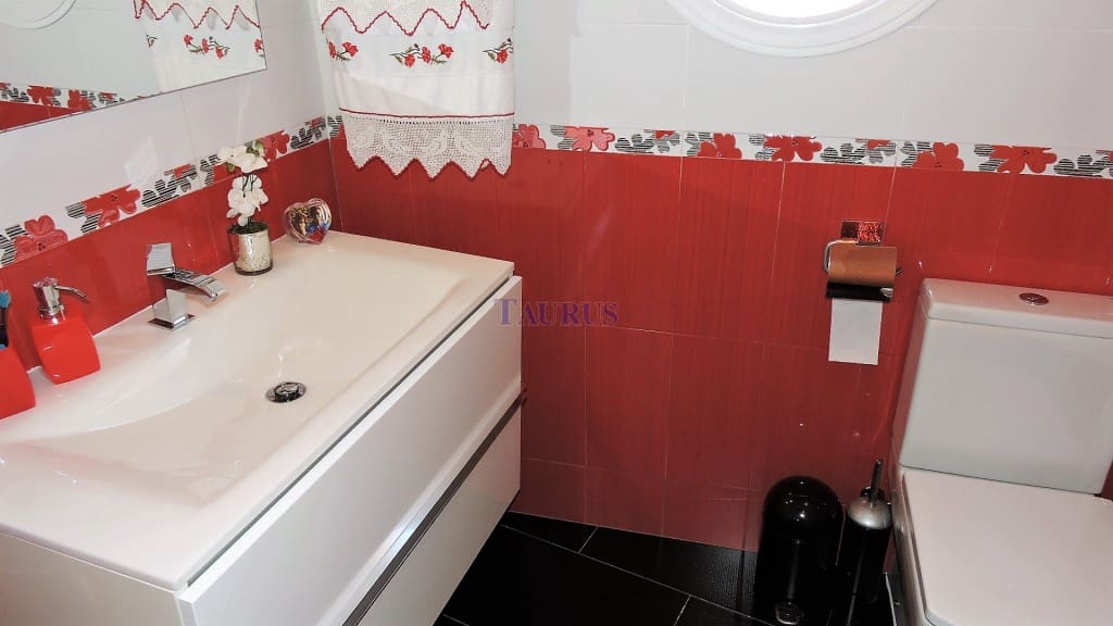 3 soveværelse Byhus til salg i Archez med garage - € 220.000 (Ref: 3801747)