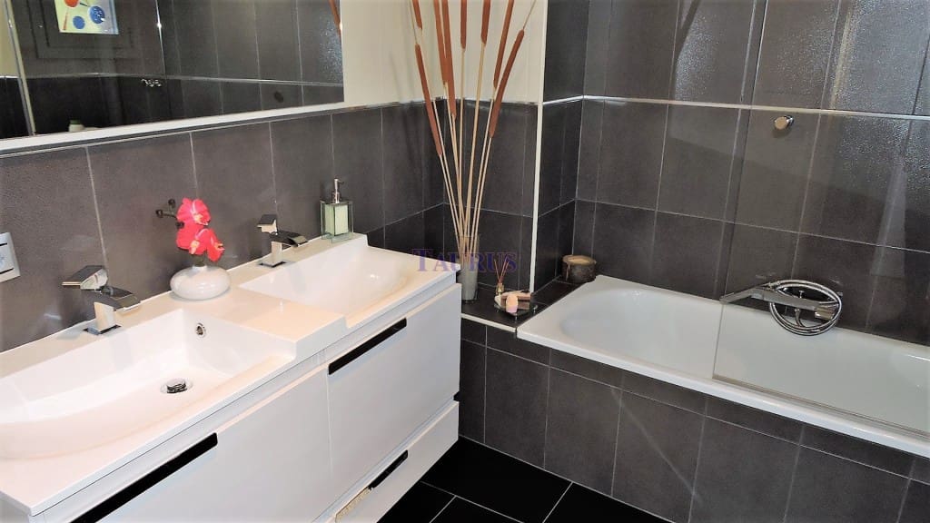 3 soveværelse Byhus til salg i Archez med garage - € 220.000 (Ref: 3801747)