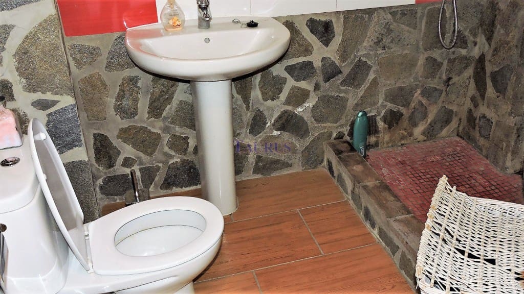 3 soveværelse Byhus til salg i Archez med garage - € 220.000 (Ref: 3801747)