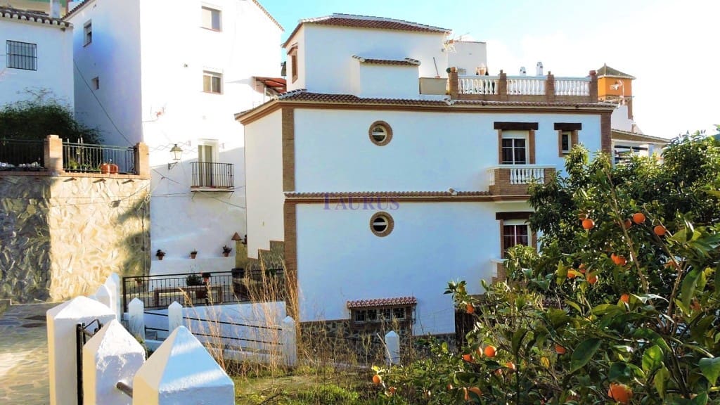 3 soveværelse Byhus til salg i Archez med garage - € 220.000 (Ref: 3801747)