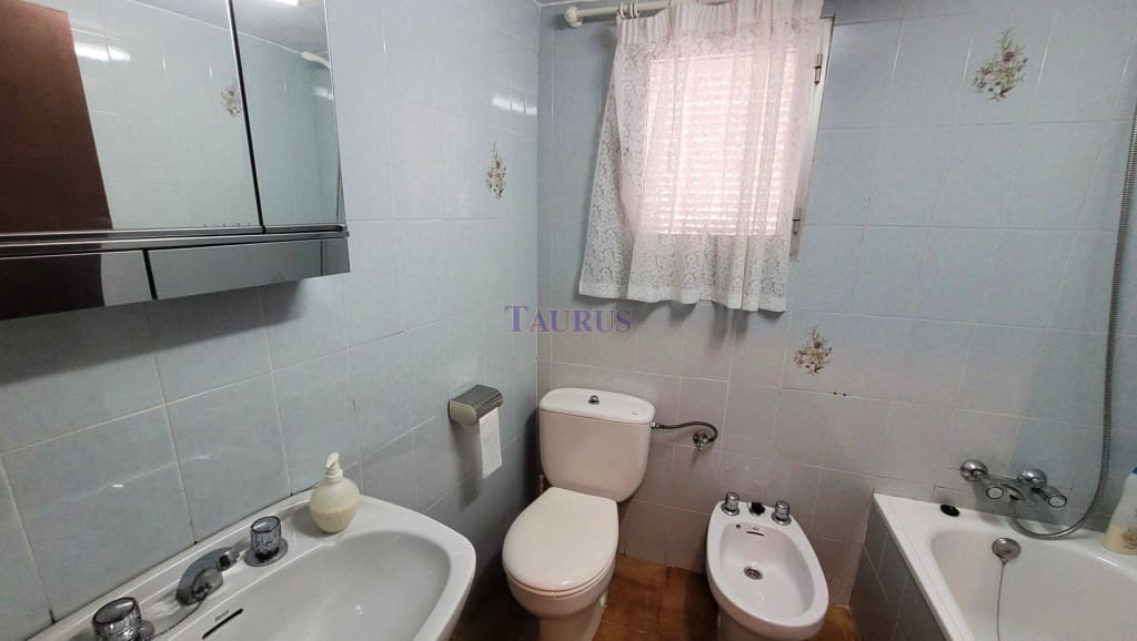 2 slaapkamer Huis te koop in Competa - € 146.000 (Ref: 3915905)