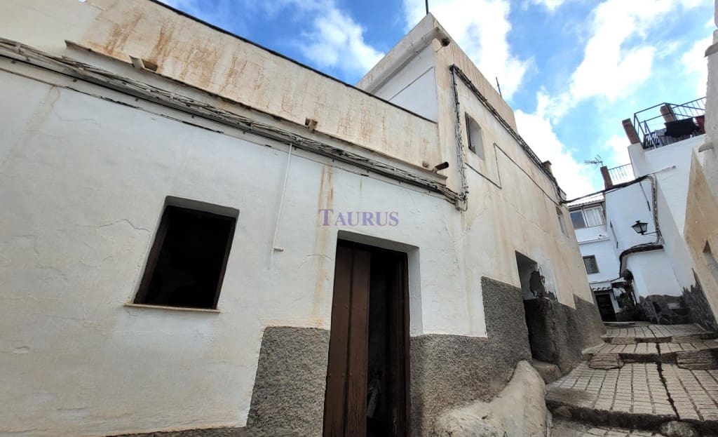 2 slaapkamer Huis te koop in Competa - € 146.000 (Ref: 3915905)