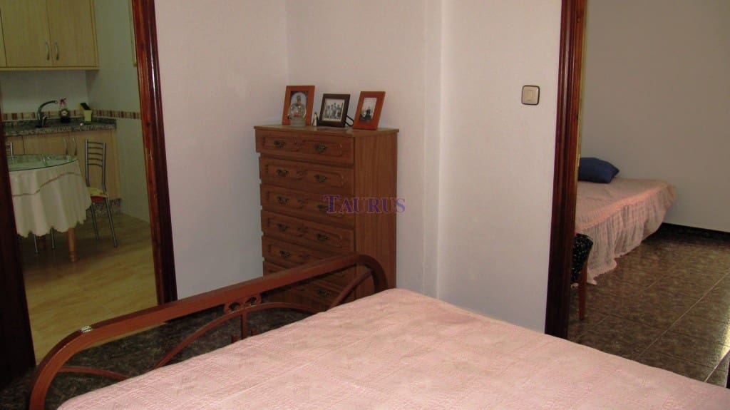 3 soveværelse Byhus til salg i Sayalonga - € 139.000 (Ref: 3917267)