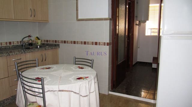 3 Zimmer Haus zu verkaufen in Sayalonga - 139.000 € (Ref: 3917267)