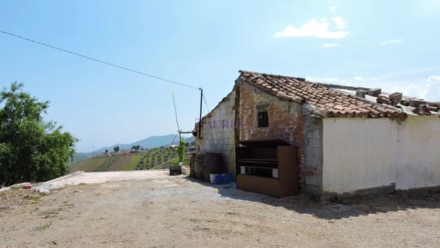 Quinta/Casa Rural para venda em Canillas de Albaida com garagem - 210 000 € (Ref: 3997229)