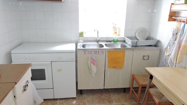 5 soveværelse Byhus til salg i Cómpeta med garage - € 148.500 (Ref: 4035934)