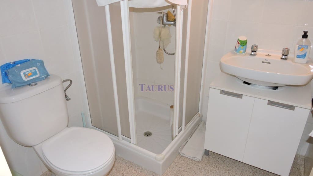 5 soverom Hus til salgs i Competa med garasje - € 148 500 (Ref: 4035934)