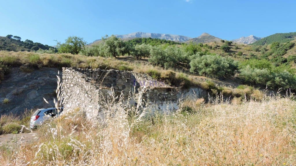 Finca/Landhuis te koop in Sedella - € 160.000 (Ref: 4126161)