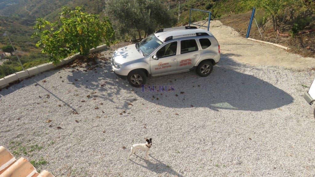 3 bedroom Villa for sale in Archez with pool garage - € 260,000 (Ref: 4178039)