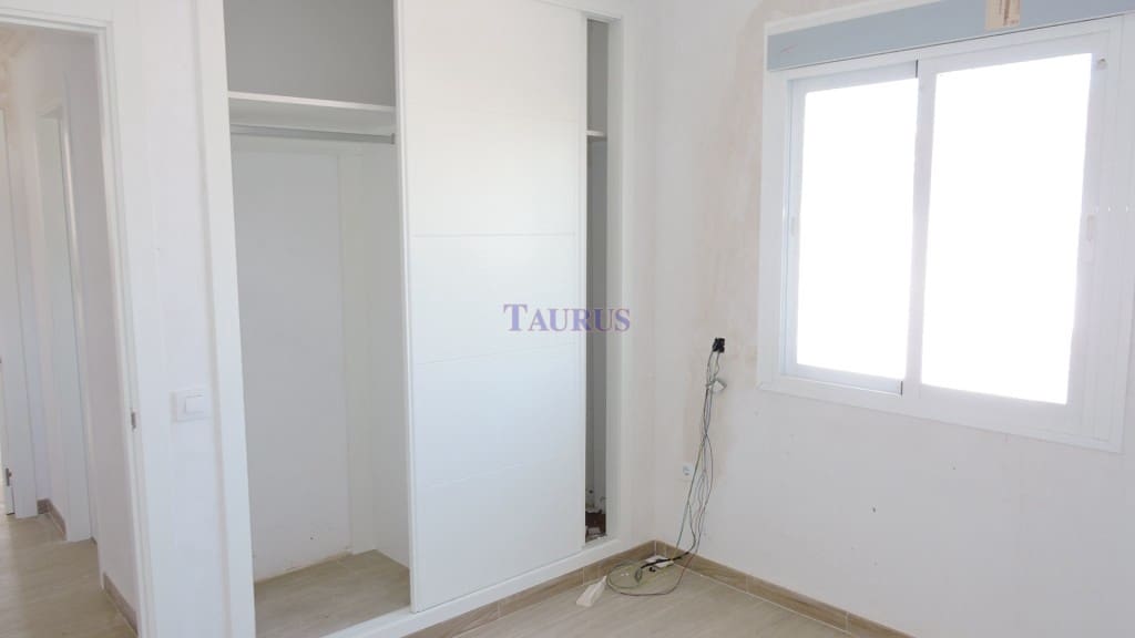 2 soverom Hus til salgs i Almayate med garasje - € 345 400 (Ref: 4216215)