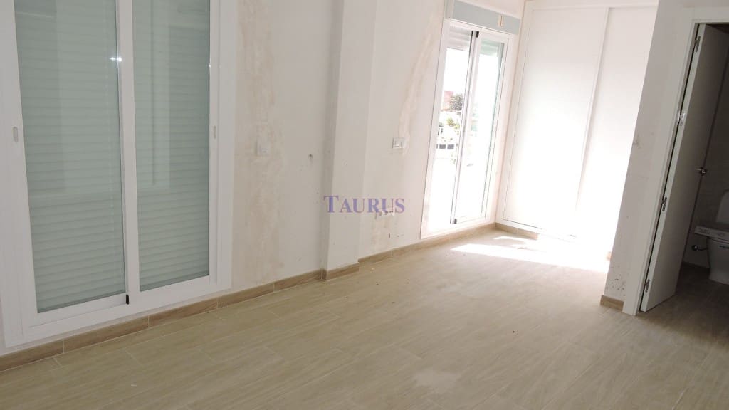 2 soverom Hus til salgs i Almayate med garasje - € 345 400 (Ref: 4216215)