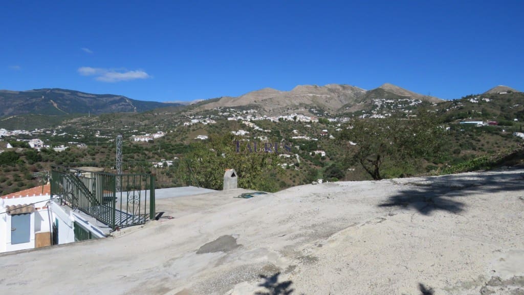 3 soverom Villa til salgs i Competa med svømmebasseng garasje - € 230 000 (Ref: 4222924)