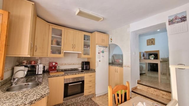 4 soverom Hus til salgs i Cómpeta med garasje - € 190 000 (Ref: 4222925)