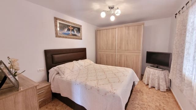 4 soverom Hus til salgs i Cómpeta med garasje - € 190 000 (Ref: 4222925)