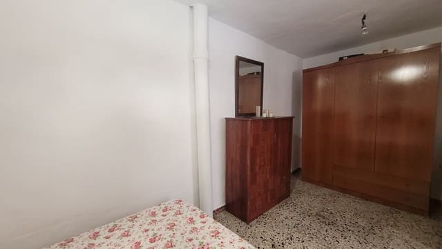 4 slaapkamer Huis te koop in Archez - € 88.000 (Ref: 4418471)