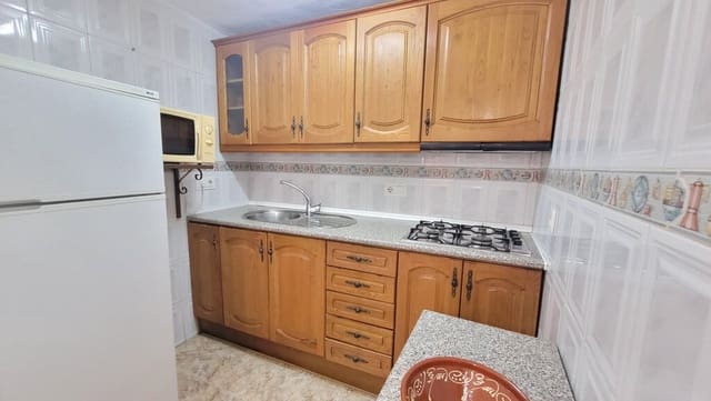 4 slaapkamer Huis te koop in Archez - € 88.000 (Ref: 4418471)