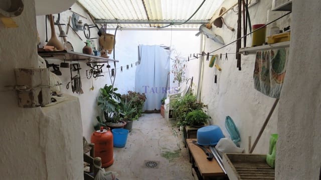 4 soverom Hus til salgs i Comares - € 119 000 (Ref: 4421531)