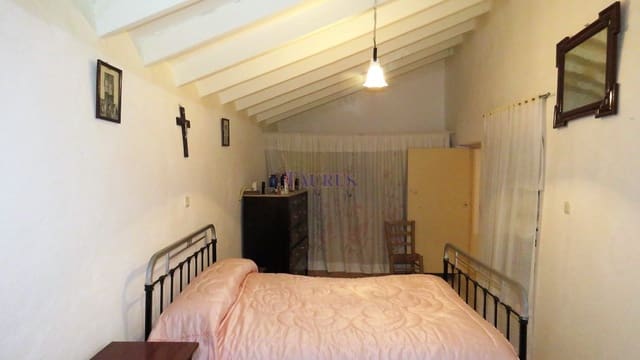 4 soverom Hus til salgs i Comares - € 119 000 (Ref: 4421531)