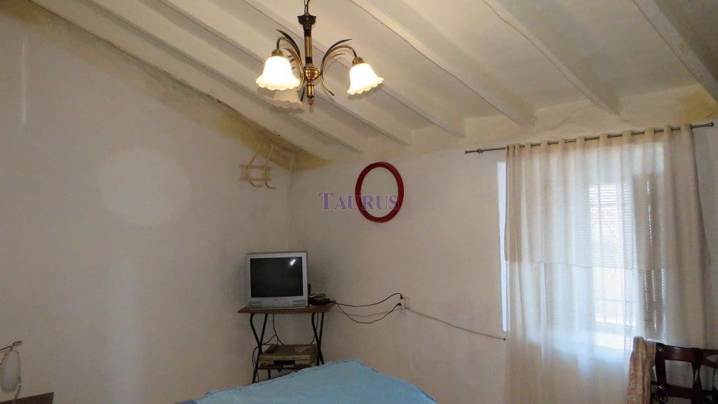 Casa de 4 habitaciones en Comares en venta con garaje - 119.000 € (Ref: 4421531)
