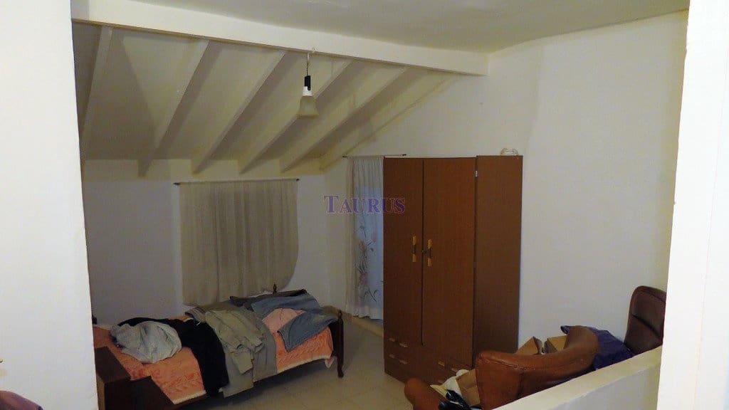 Casa de 4 habitaciones en Comares en venta con garaje - 119.000 € (Ref: 4421531)