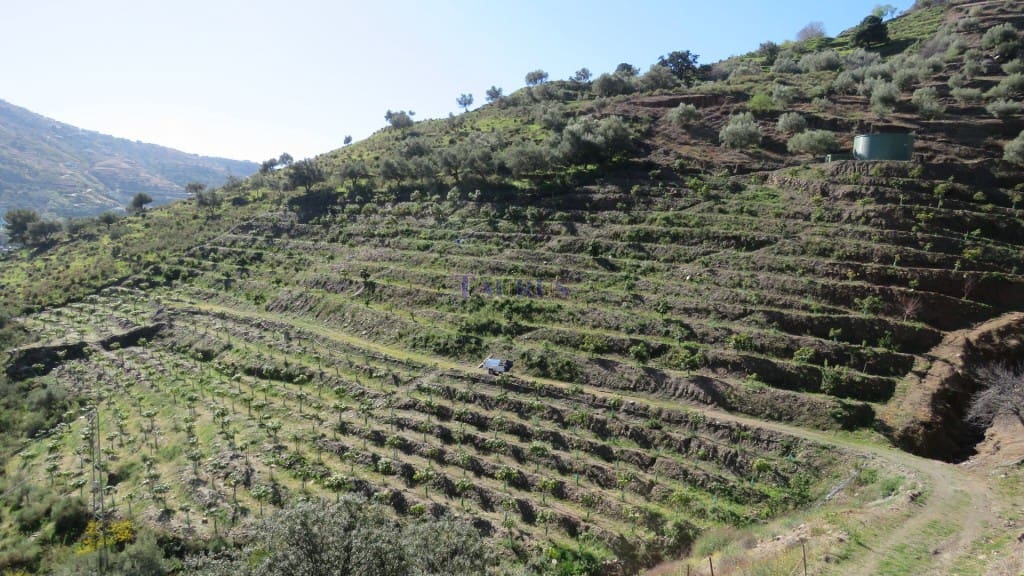 2 soveværelse Finca/Landehus til salg i Competa med swimmingpool garage - € 450.000 (Ref: 4458460)