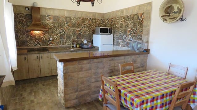 2 chambre Finca/Maison de Campagne à vendre à Cómpeta avec piscine garage - 450 000 € (Ref: 4458460)