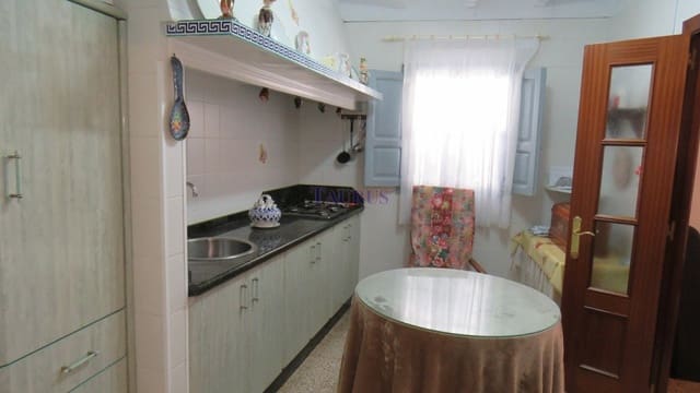 2 sovrum Hus till salu i Sayalonga med pool garage - 99 000 € (Ref: 4465547)