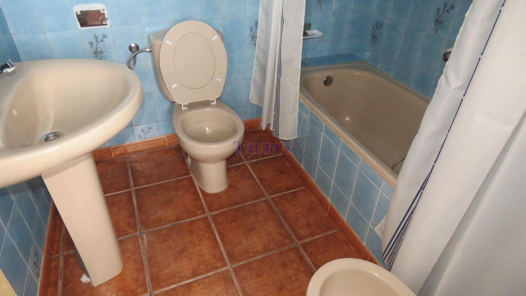 4 soverom Hus til salgs i Competa med garasje - € 183 000 (Ref: 4531435)