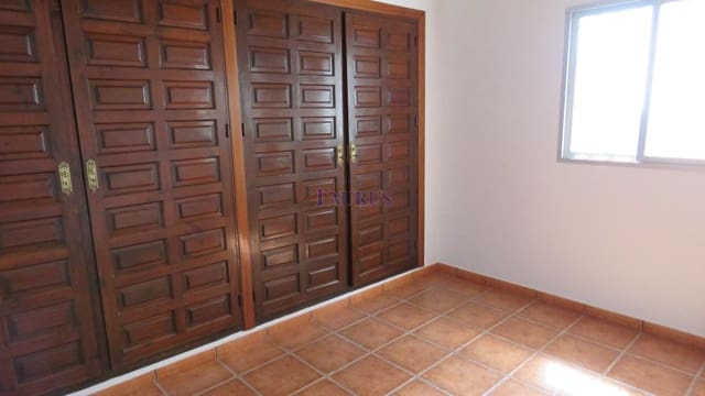 4 soverom Hus til salgs i Cómpeta med garasje - € 183 000 (Ref: 4531435)