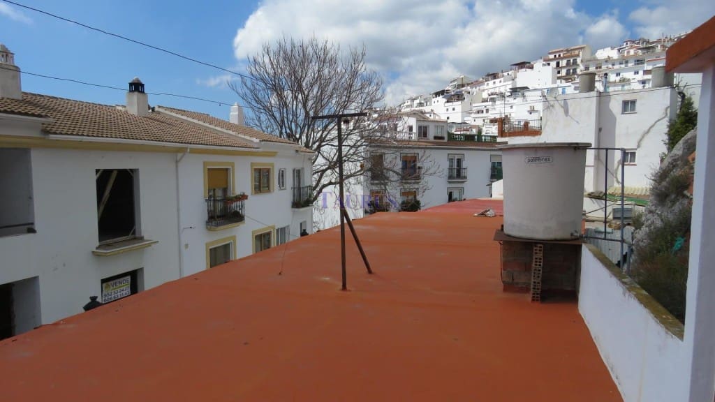 4 soverom Hus til salgs i Competa med garasje - € 183 000 (Ref: 4531435)