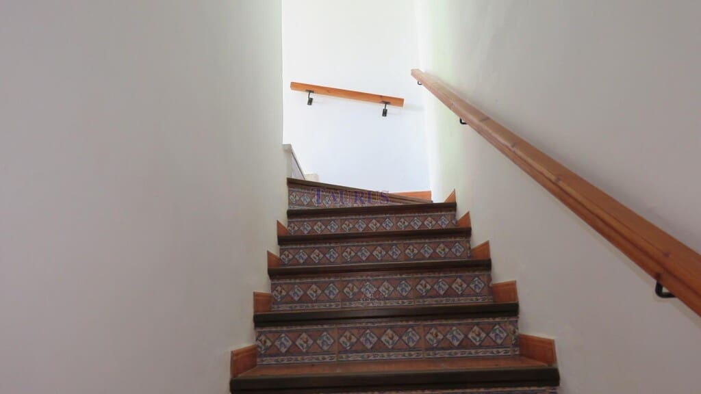 4 quarto Casa em Banda para venda em Competa - 183 000 € (Ref: 4531435)