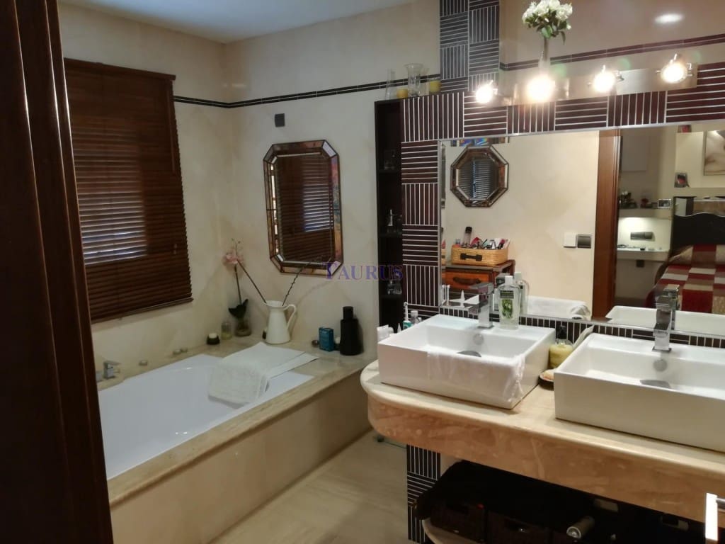 4 camera da letto Casa in vendita in Velez-Malaga con piscina garage - 575.000 € (Rif: 4605918)