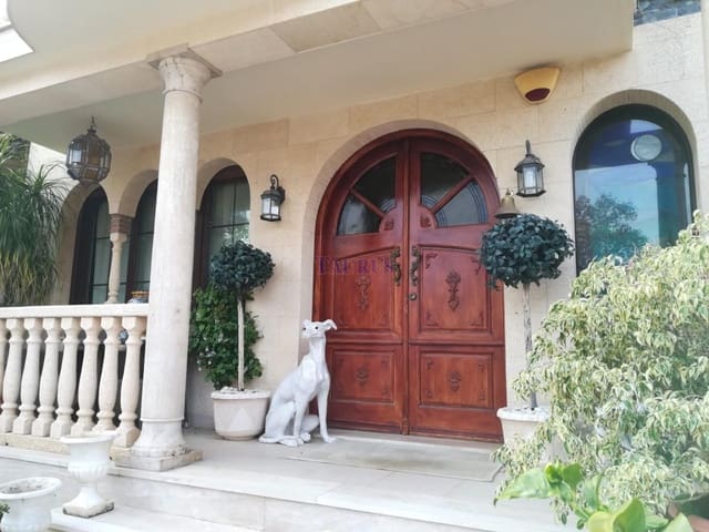 4 camera da letto Casa in vendita in Vélez-Málaga con piscina garage - 575.000 € (Rif: 4605918)