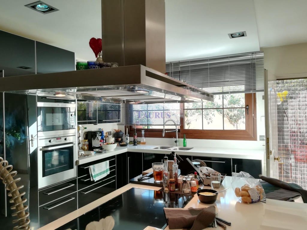 4 camera da letto Casa in vendita in Velez-Malaga con piscina garage - 575.000 € (Rif: 4605918)