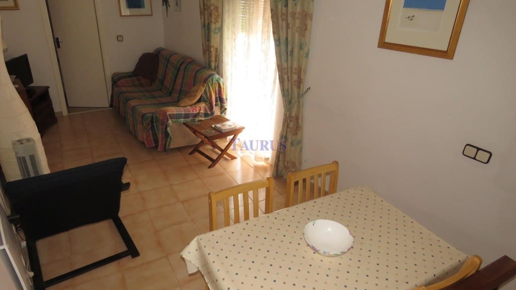 2 soverom Hus til salgs i Sayalonga - € 79 000 (Ref: 4699829)