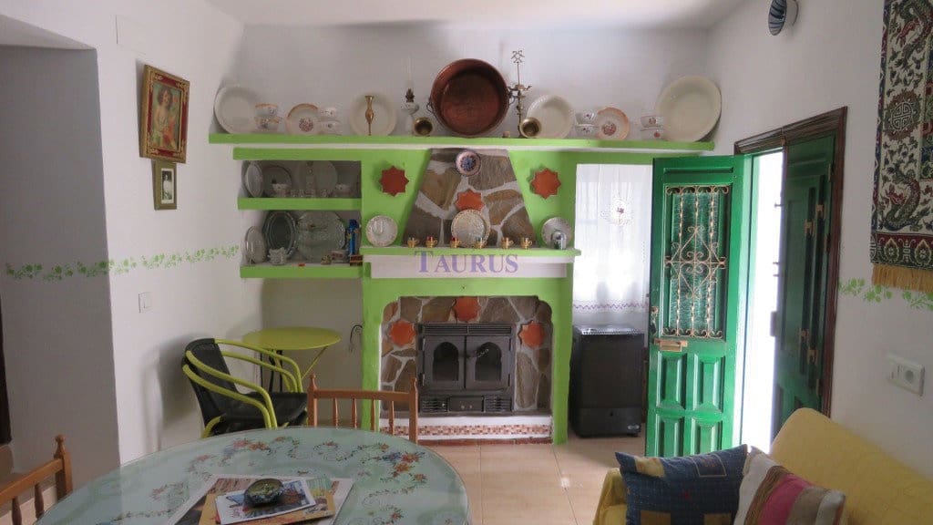 2 bedroom Townhouse for sale in Salares with pool garage - € 97,000 (Ref: 4708982)