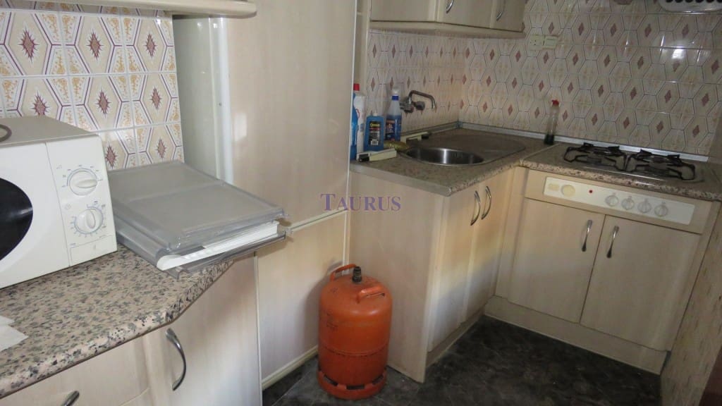 5 soveværelse Byhus til salg i Salares - € 110.000 (Ref: 4757769)