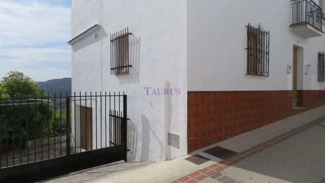 4 Zimmer Apartment zu verkaufen in Canillas de Albaida mit Garage - 137.000 € (Ref: 4954286)