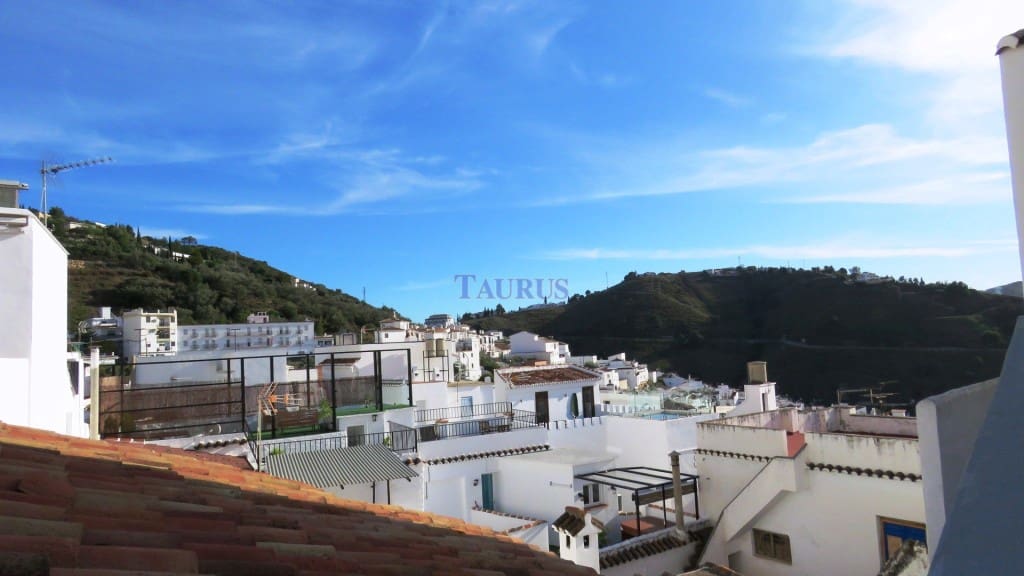 10 Zimmer Haus zu verkaufen in Competa - 210.000 € (Ref: 4961713)